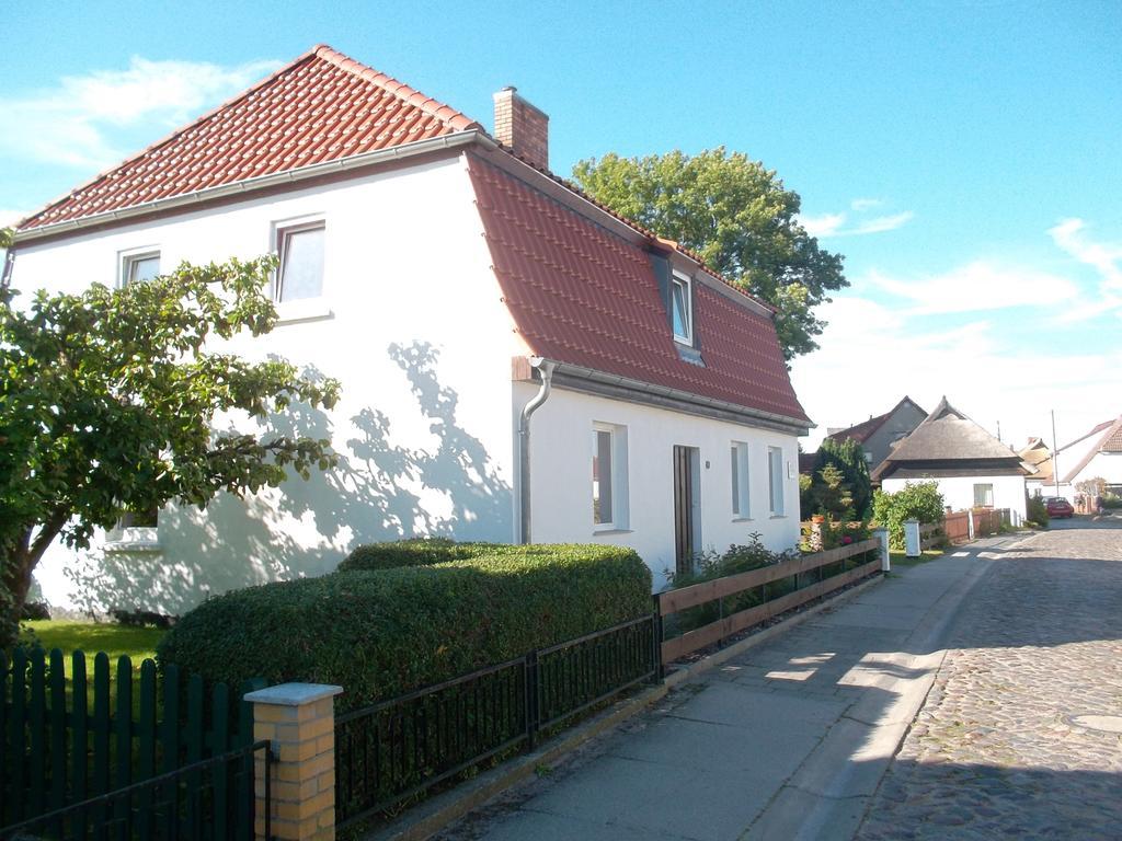 Ferienwohnung Am Greifswalder Bodden Wieck Kamer foto